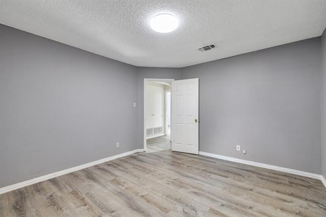 Building Photo - 8341 Crosswind Dr