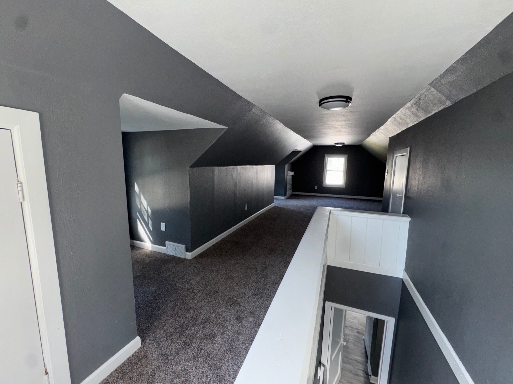 Building Photo - 37 Blackhawk Hills Dr