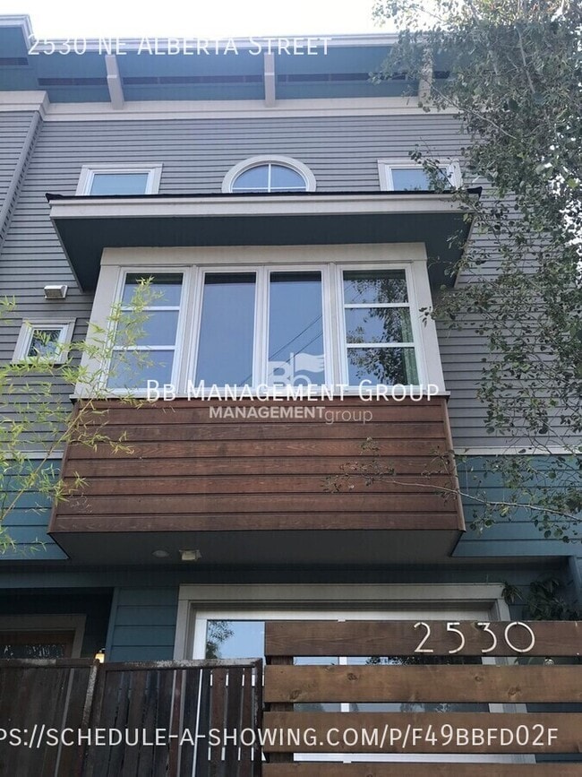 Primary Photo - 2530 NE Alberta St