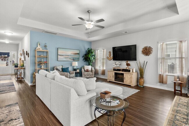 Building Photo - 1440 Bellaria Wy