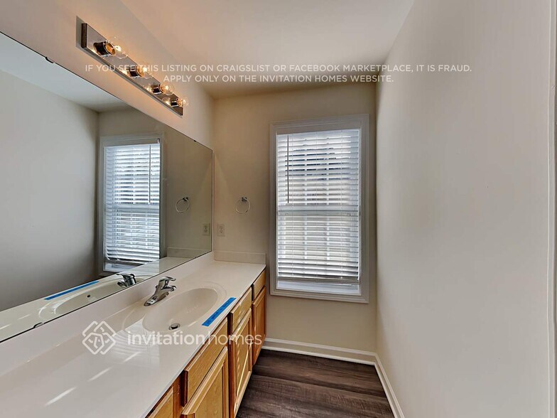 Building Photo - 3239 Polite Ln