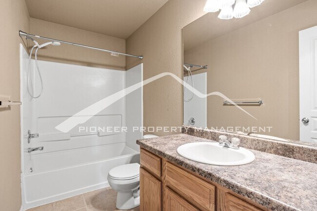 Building Photo - Spacious 4-Bed, 3.5-Bath Home with Walkout Basement, Oversized Deck enclosed yard, AC and 2-Car G...