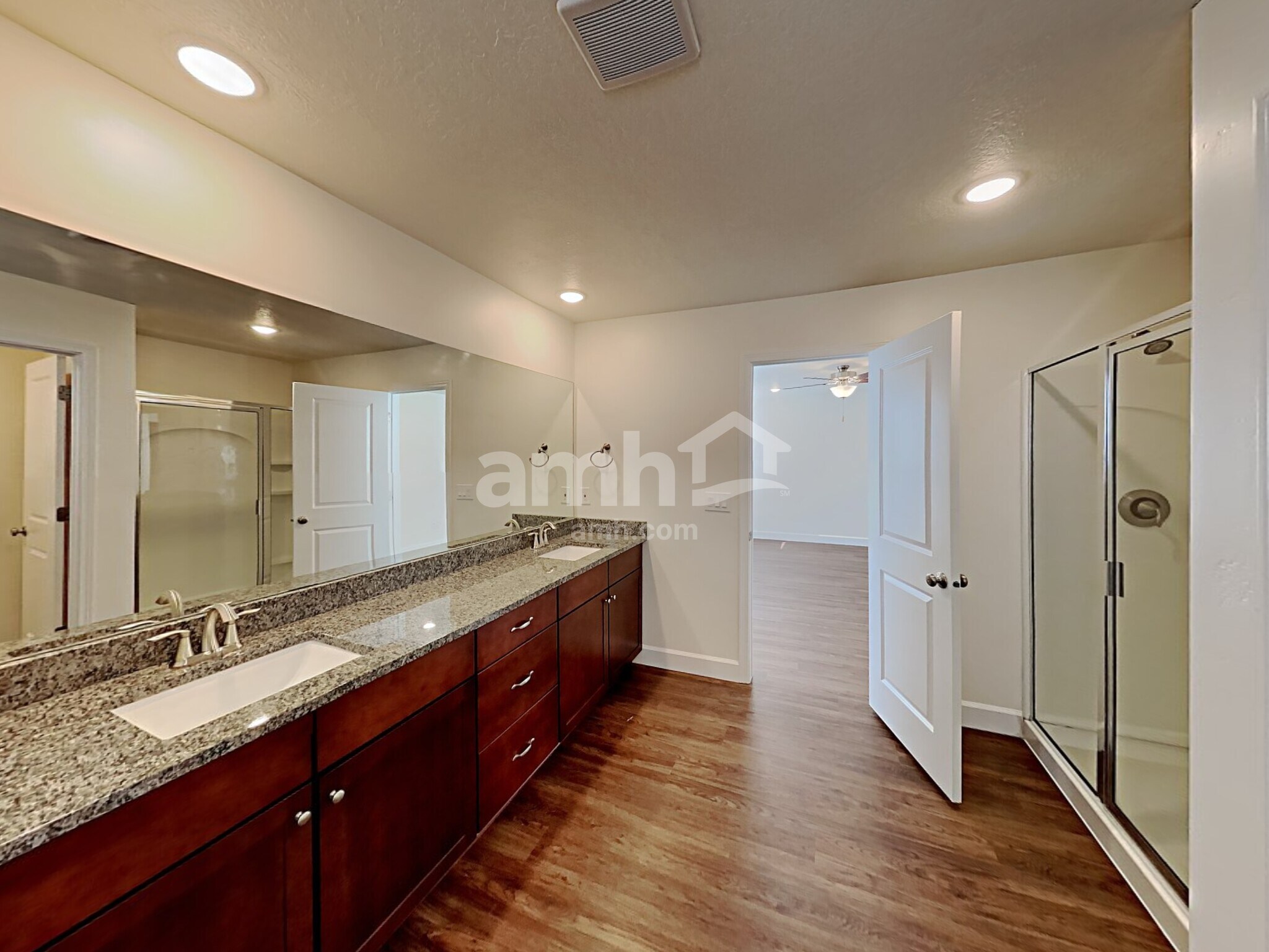 Building Photo - 2344 Surry Way