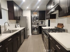 Building Photo - 375 Camino San Clemente