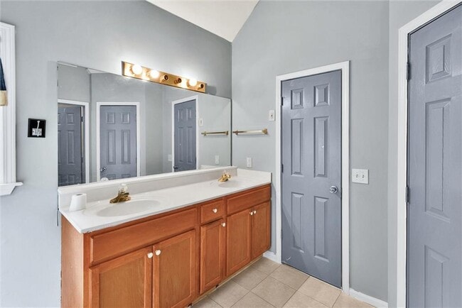 Building Photo - 514 Rams Ct