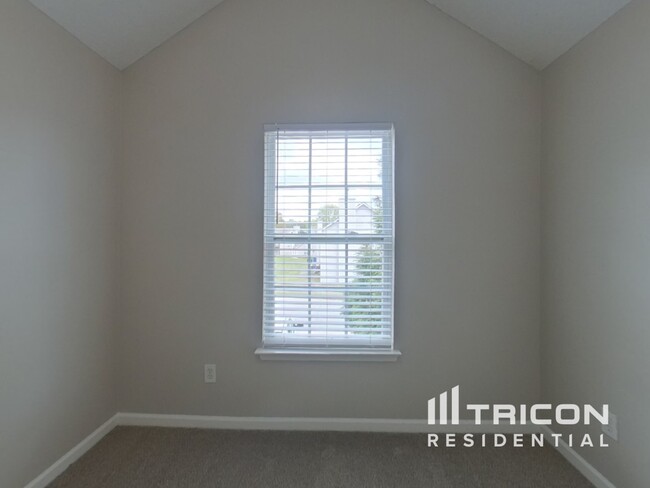 Building Photo - 4262 Winston Cir