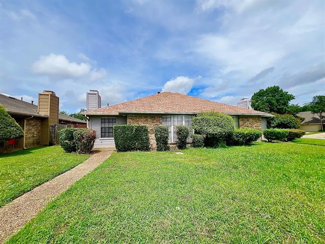 Building Photo - 11923 Garden Terrace Dr