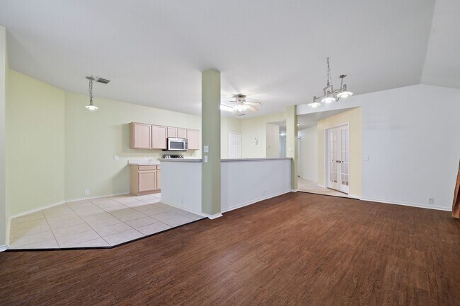 Building Photo - ***APPLICATION CURRENTLY UNDER REVIEW***Well-Maintained One-Story in Woodthorn Subdivision