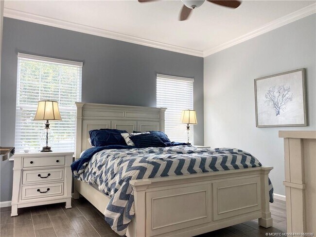 Building Photo - 44 NE Nautical Dr