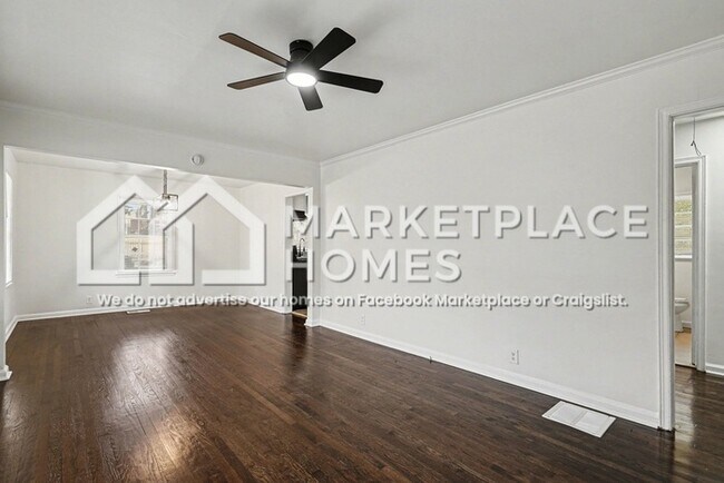 Building Photo - 2038 E Lilac Ln