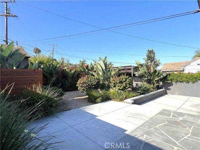 Building Photo - 2308 W Century Blvd