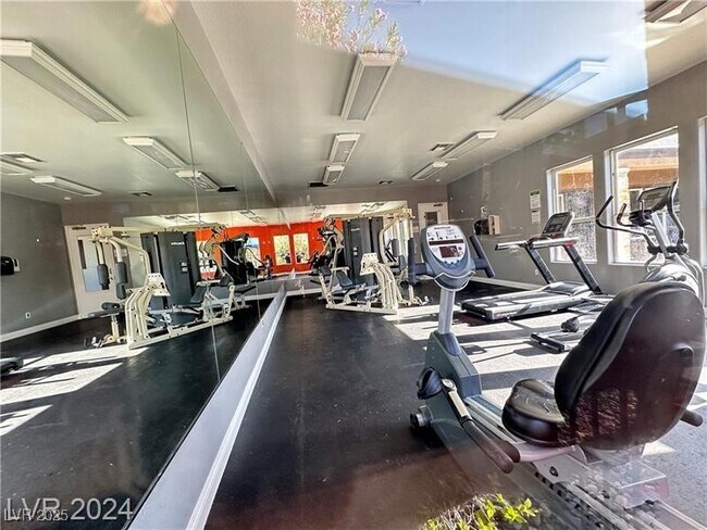 Building Photo - 6650 W Warm Springs Rd