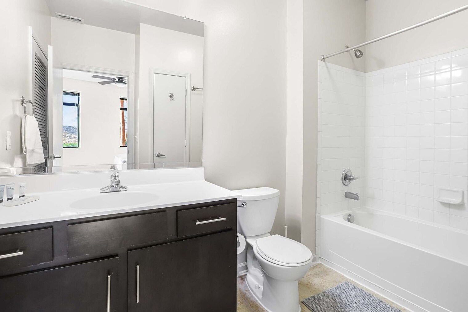 Building Photo - 305 10th Street South