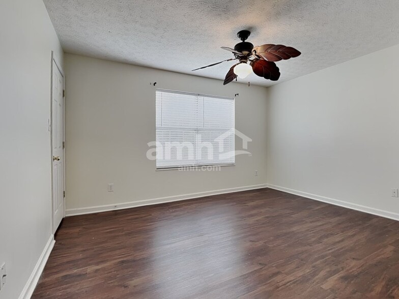 Building Photo - 7146 Mountain Mist Ln