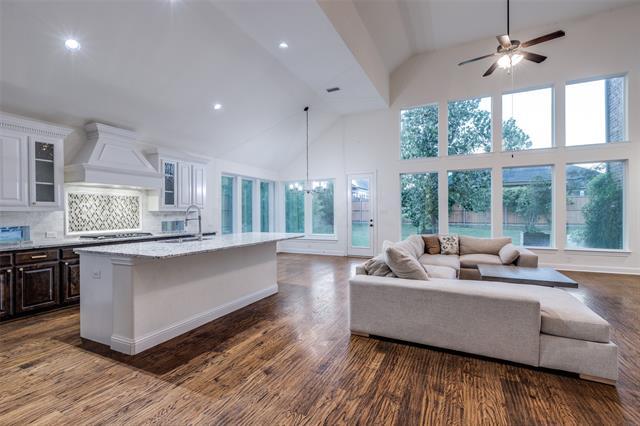 Building Photo - 8616 Tuscan Oaks Dr