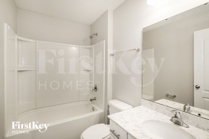 Building Photo - 1716 Eagle Br Ct