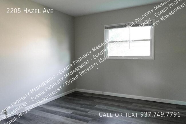 Building Photo - 2205 Hazel Ave