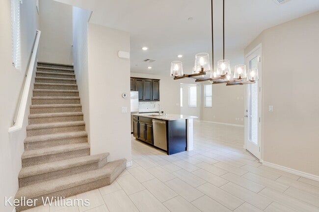 Building Photo - 3 br, 2.5 bath House - 932 Lotus Falls St