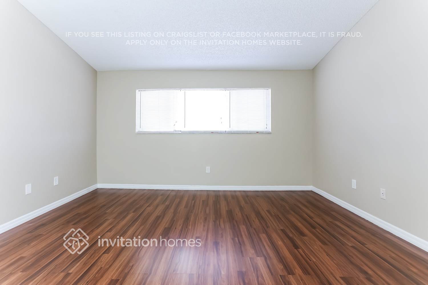 Building Photo - 6419 NW 192nd Terrace