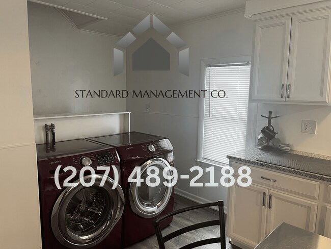 Building Photo - 3 Baker St