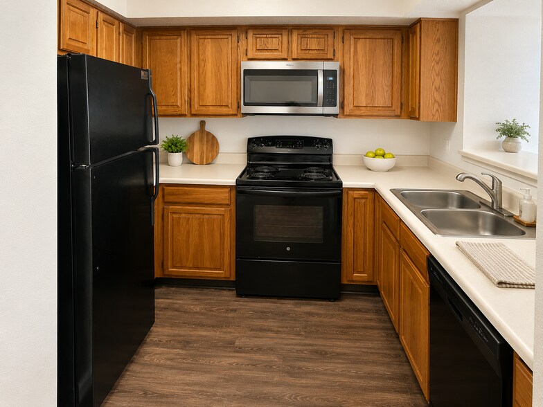 Building Photo - 2309 Balsam Dr