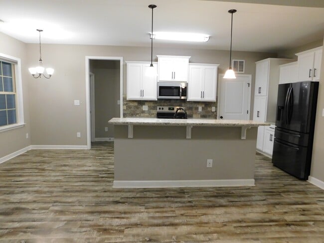 Building Photo - 204 Shepherds Fld Dr