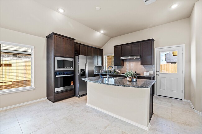 Building Photo - 419 Twilight Mdw Wy