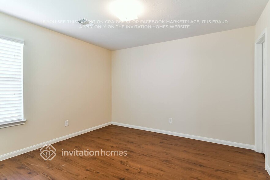 Building Photo - 18802 N Lyford Dr