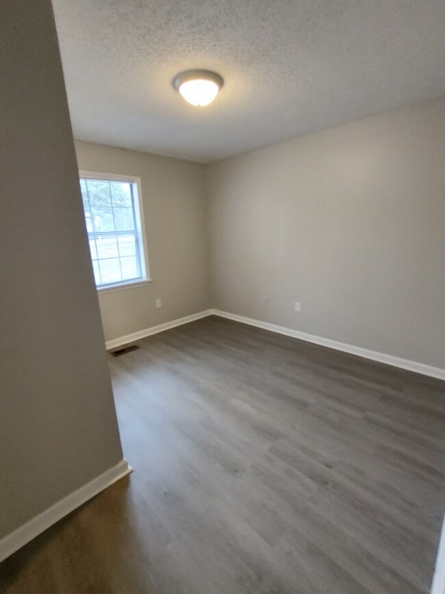 Building Photo - NW Alpha 1 LLC