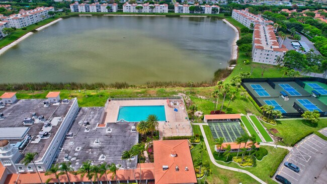 Building Photo - 6100 Waldwick Cir