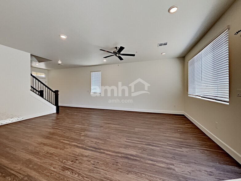 Building Photo - 7285 Arroyo Crossing Pkwy