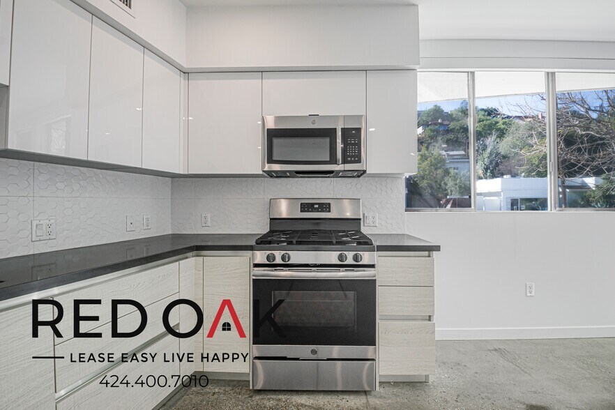 Building Photo - 2409 Griffith Park Blvd