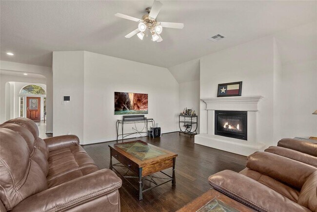 Building Photo - 20306 Fossil Valley Ln