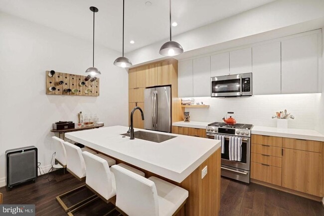 Building Photo - 1469 Florida Ave NW