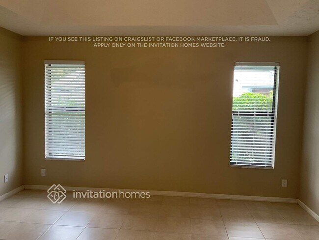 Building Photo - 13427 Kingsbury Dr