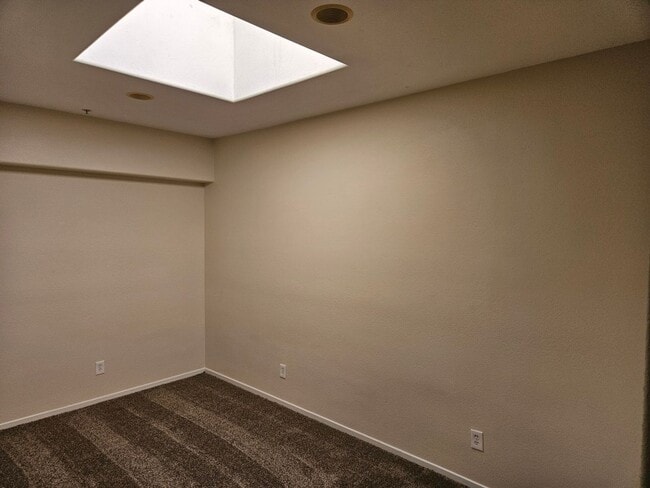 Building Photo - 1241 Santa Cora Ave