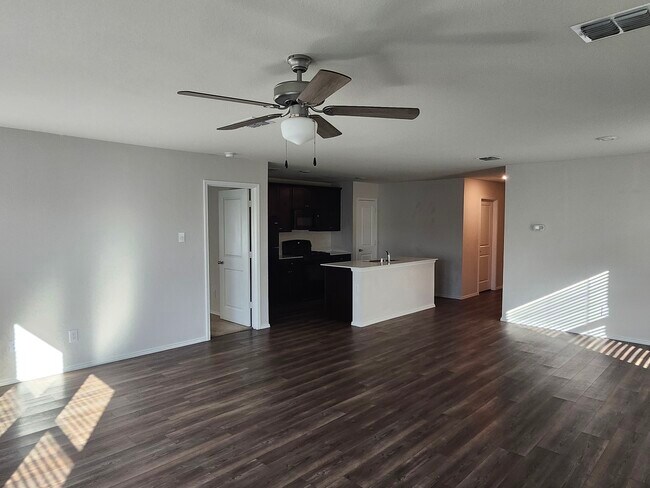 Dinning - 14301 Saddlebred Way