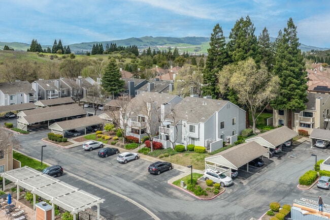 Aerial Photo - Crestview Apartments