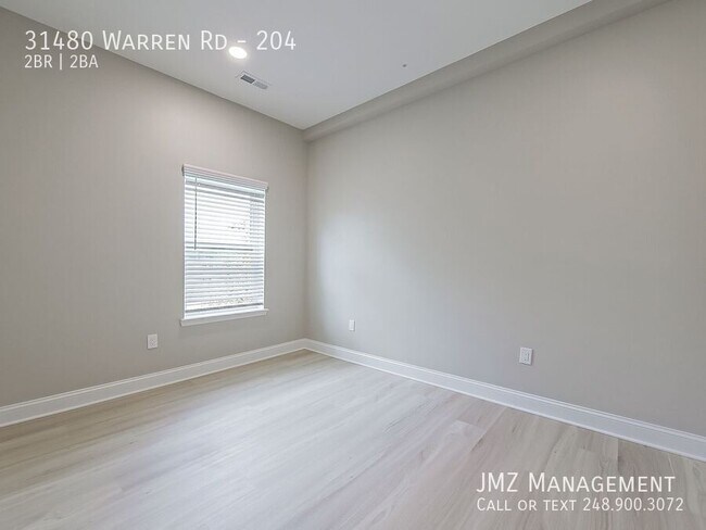 Building Photo - 31480 Warren Rd