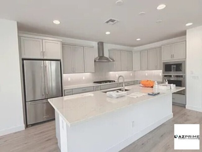 Building Photo - E Timberline Rd