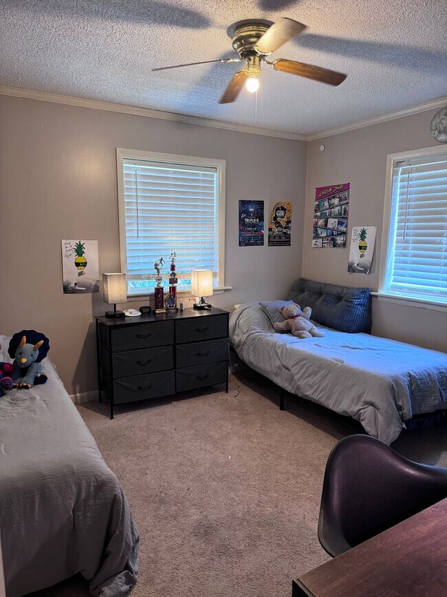 Building Photo - Long term rental in Nags Head