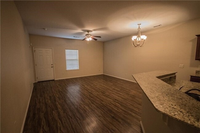 Building Photo - 1242 Marigold Rd