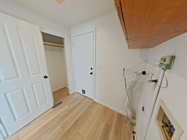 Building Photo - 4 bedroom on a large corner lot