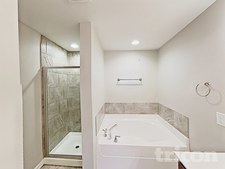 Building Photo - 209 Ashmere Ct