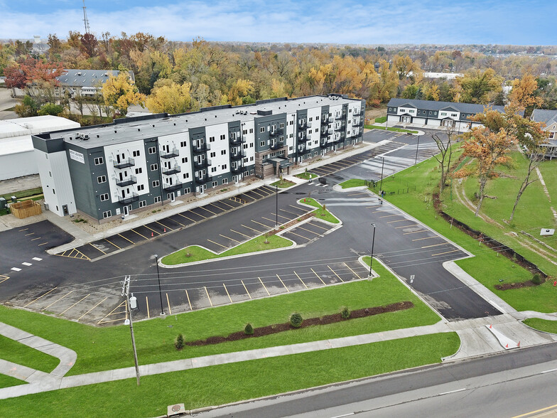 Brand-New Apartments - Boulevard Apartments & Townhomes