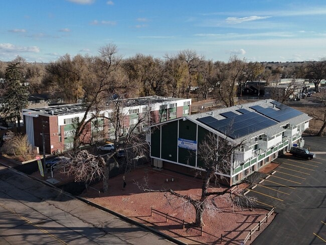 Building Photo - 233 E Arvada St