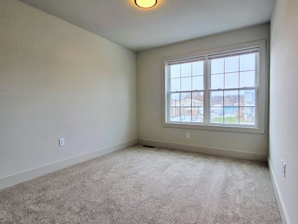 Building Photo - 950 N 9th St