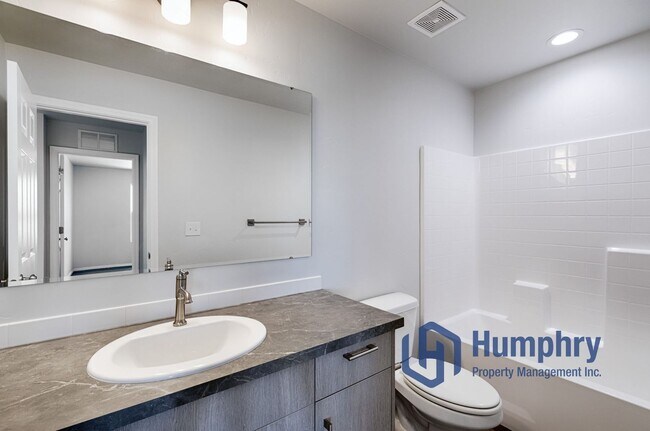 Building Photo - 14842 N Pantanella Wy