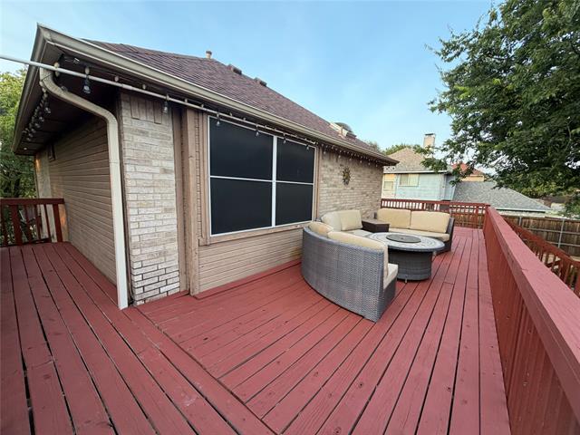 Building Photo - 1365 W Branch Hollow Dr