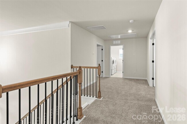 Building Photo - 7185 Sylvan Retreat Dr